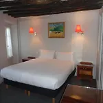 Hotel Les Degres De Notre Dame Paris