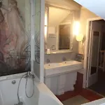 Les Degres De Notre Dame Hotel 2*