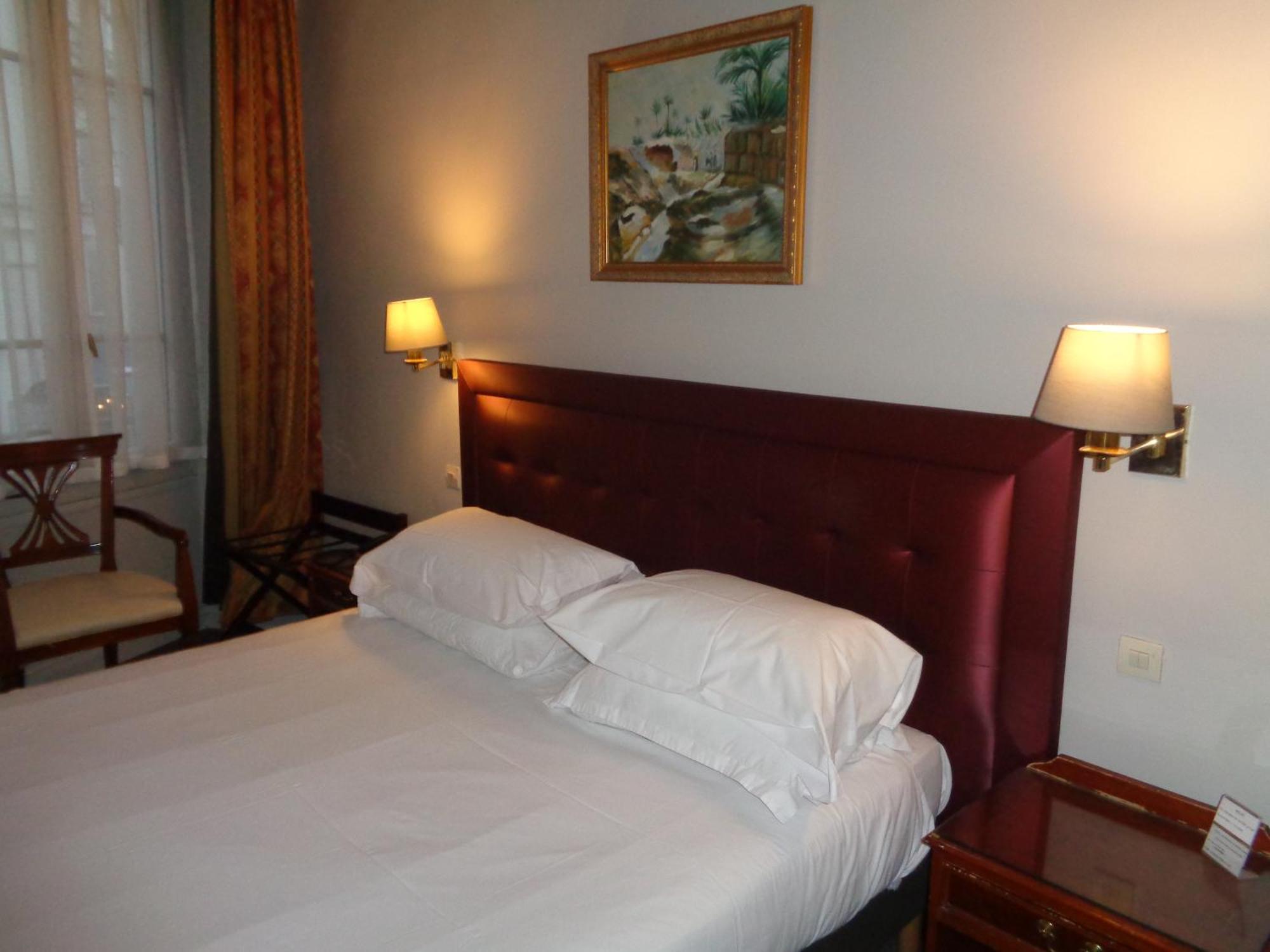 Hotel Les Degres De Notre Dame