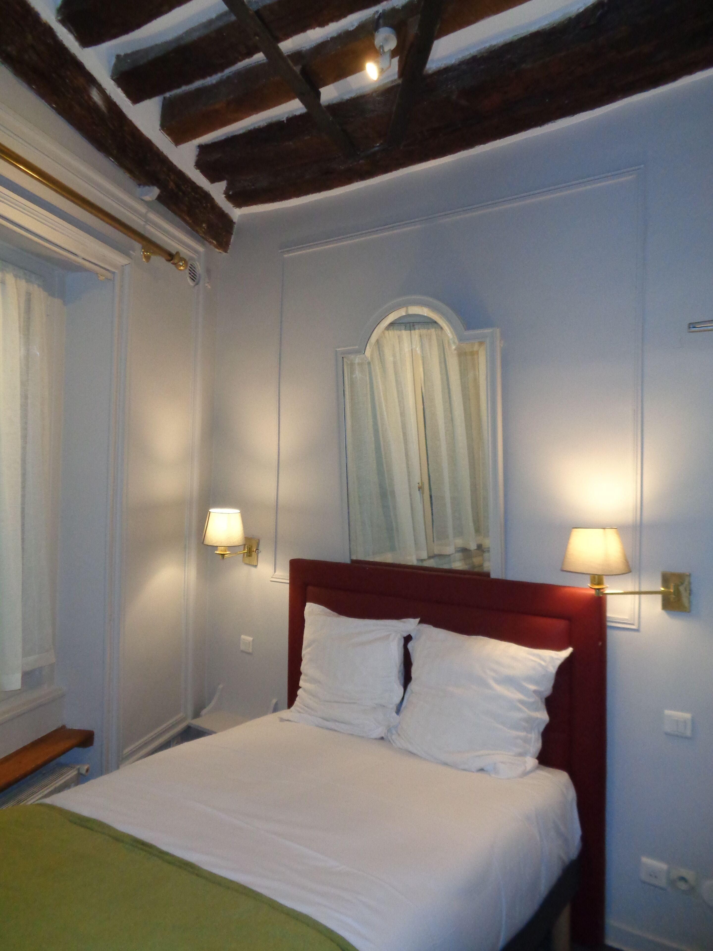 Les Degres De Notre Dame Hotel Paris