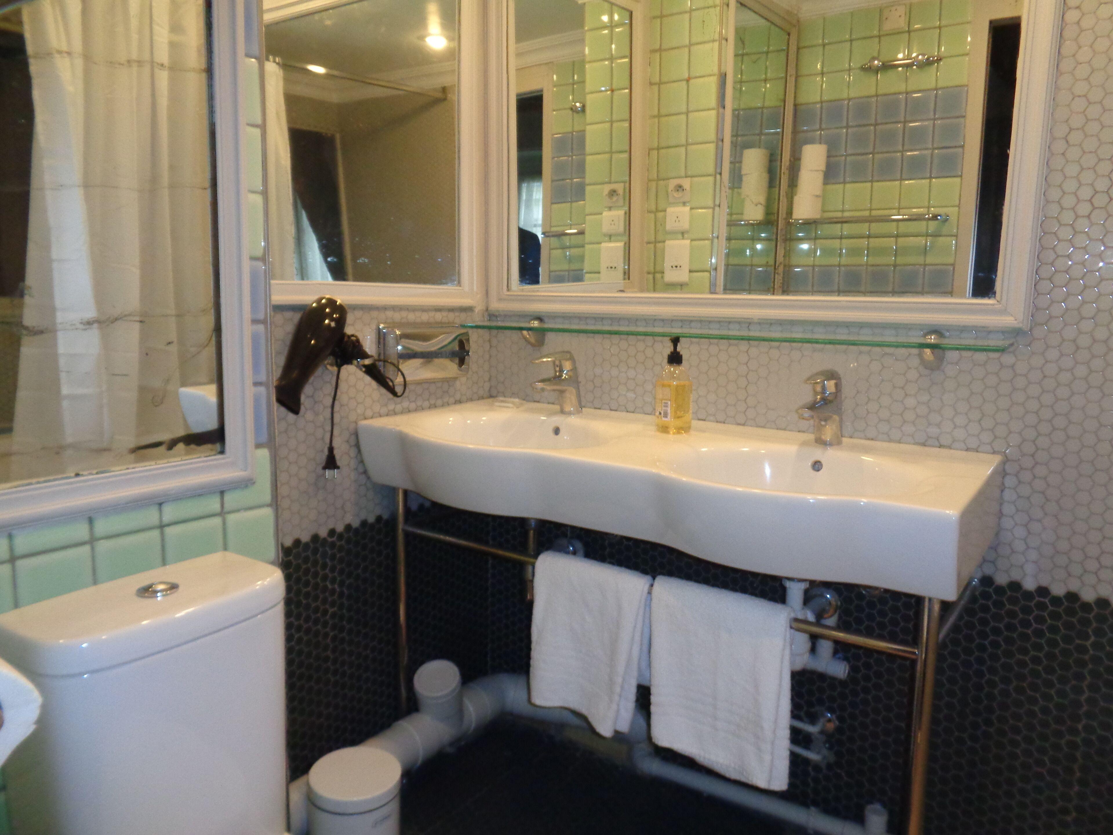 Les Degres De Notre Dame Paris